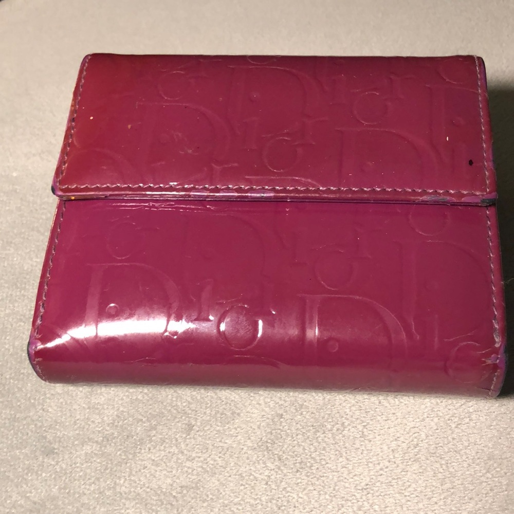 Pre-loved Christian Dior Patent Leather Small Bi-fold Wallet In Purple